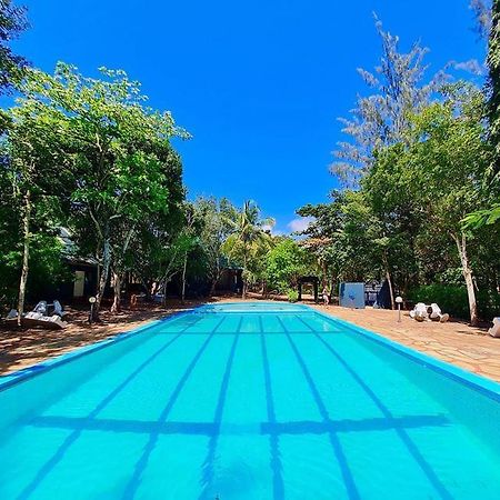 דיאני ביץ' Kijani Cottages Diani מראה חיצוני תמונה