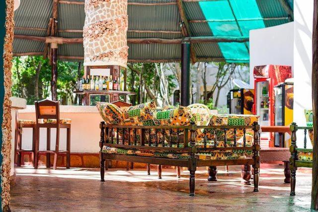 דיאני ביץ' Kijani Cottages Diani מראה חיצוני תמונה