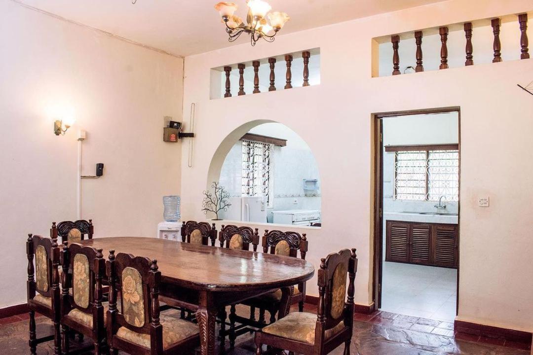 דיאני ביץ' Kijani Cottages Diani מראה חיצוני תמונה
