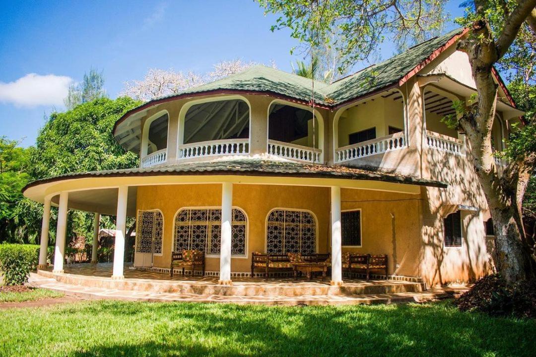 דיאני ביץ' Kijani Cottages Diani מראה חיצוני תמונה