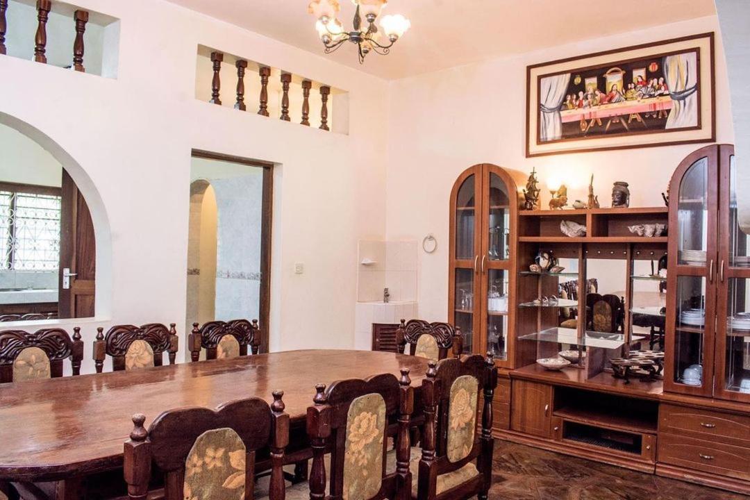 דיאני ביץ' Kijani Cottages Diani מראה חיצוני תמונה